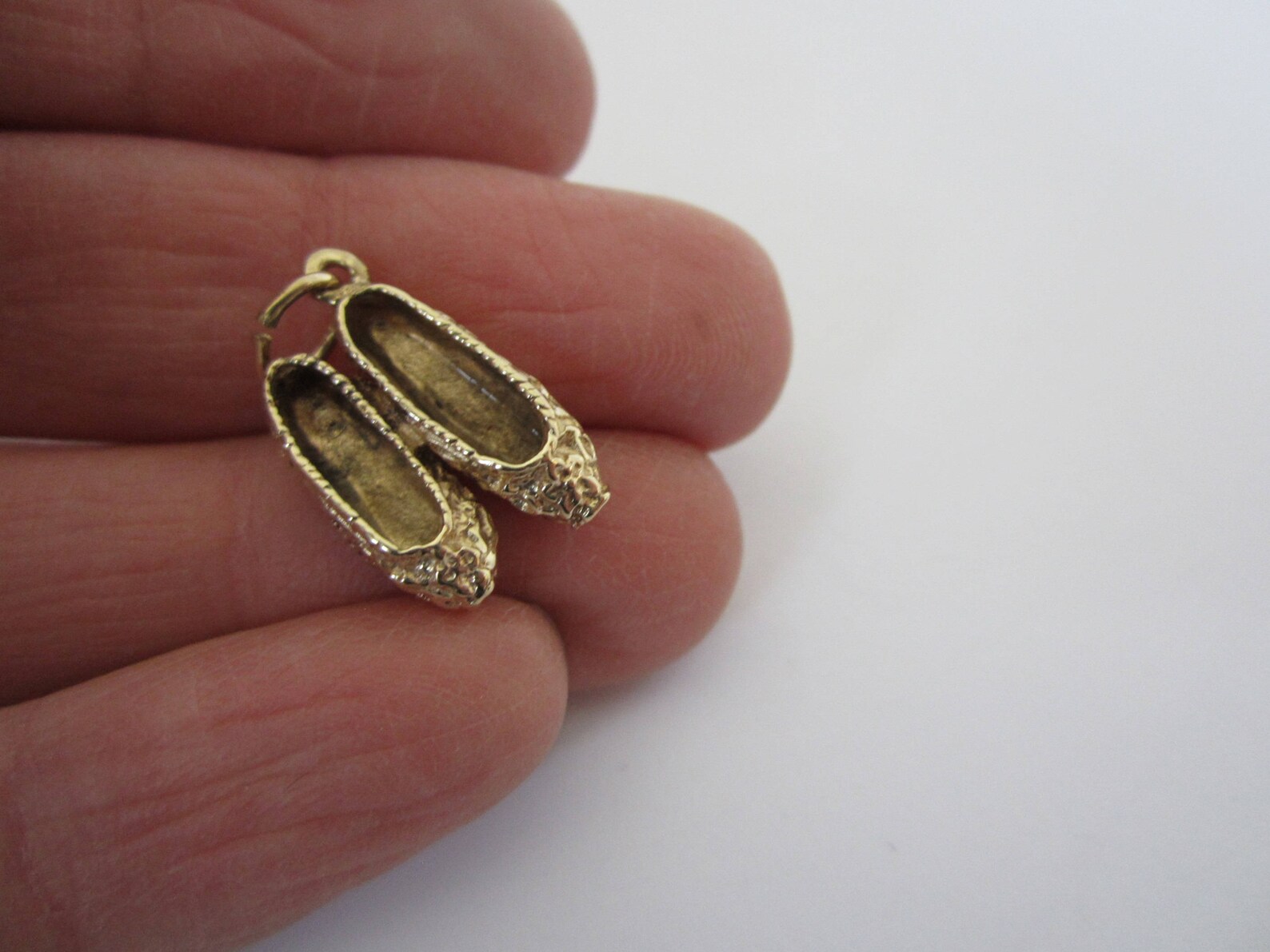 10k yellow gold ballet flat shoes, gold shoe charm, ladies flat shoe charm 10k yellow gold ballet flat shoes, gold shoe charm, ladies flat shoe charm
