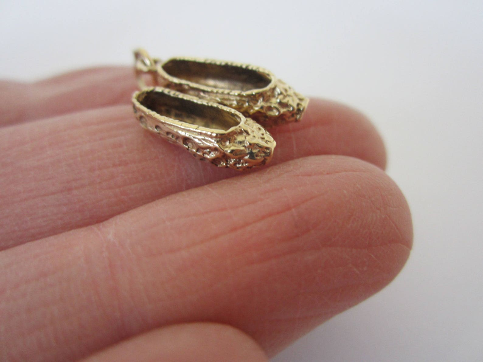 10k yellow gold ballet flat shoes, gold shoe charm, ladies flat shoe charm 10k yellow gold ballet flat shoes, gold shoe charm, ladies flat shoe charm