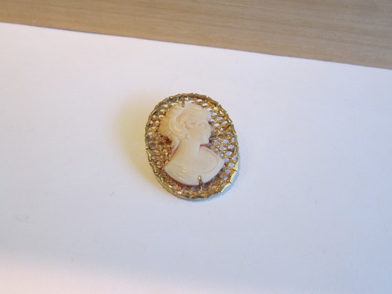 14k yellow gold shell cameo, Shell cameo, unique … - image 4