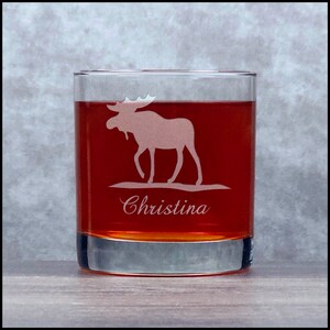 Moose Engraved 11oz Whiskey Glass - Deeply Etched Rocks Glass - Free Personalization - Animal Bourbon Glass - Personalized Gift