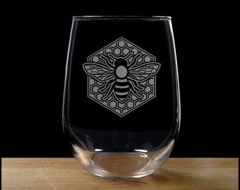 Bee  and Honeycomb Etched Stemless Wine Glass - Design 3 - Insect Glass - Free Personalization - Personalized Gift