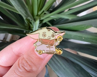 Grogu-The Egg Thief Enamel Pin