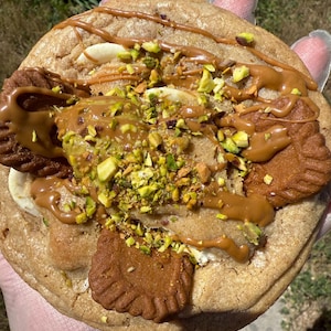 Biscoff Pistachio Cream Stuffed Cookies