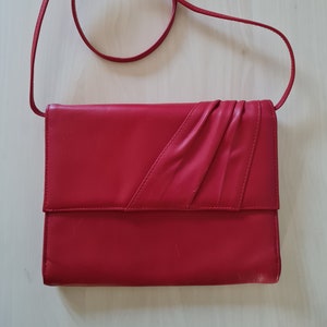 Vintage slim red shoulder bag by Bally | 1980s clutch