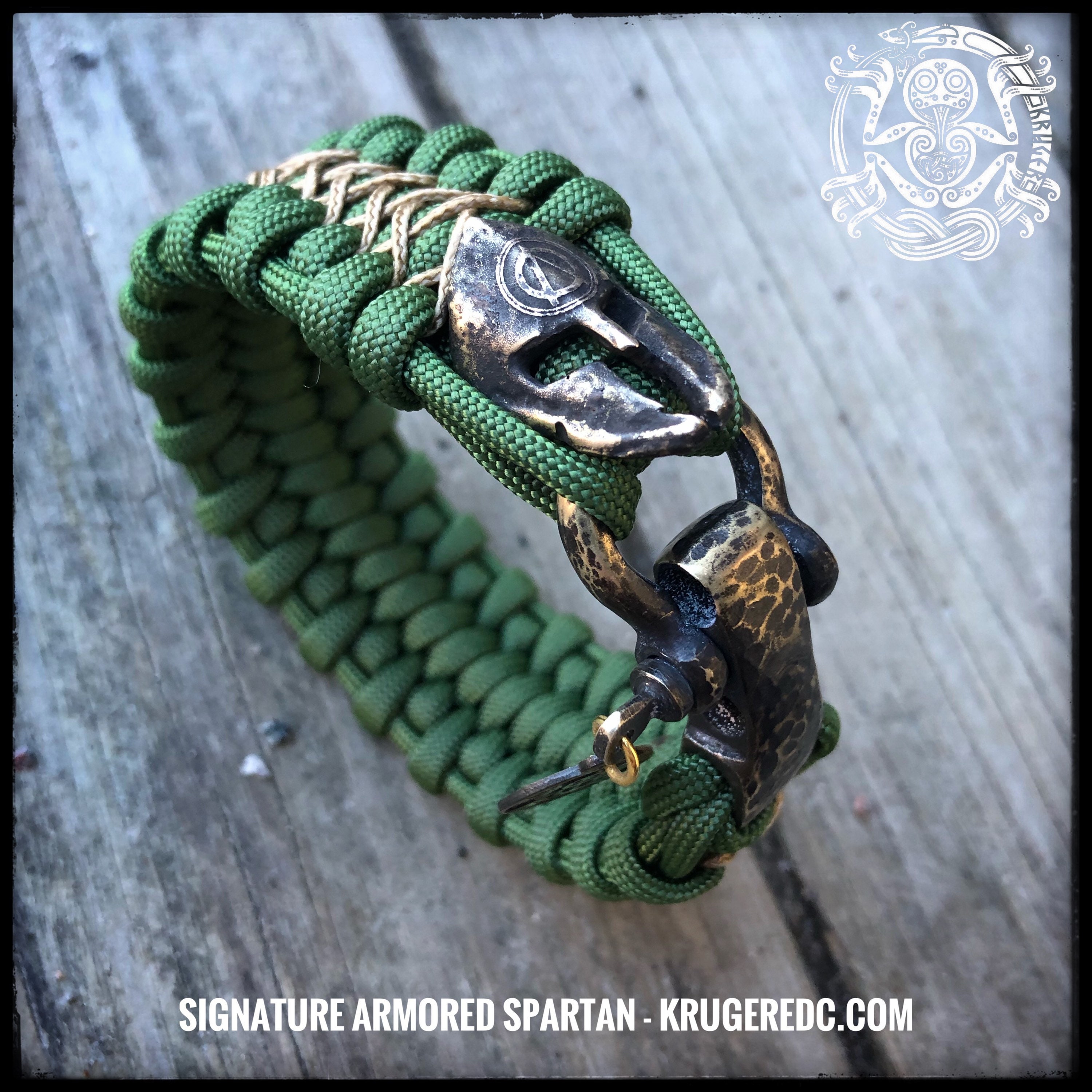 Armored Spartan paracord bracelet  Survival armbänder, Herren armband,  Paracord