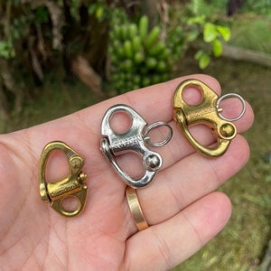 Superior quality Swedish nautical snap shackles