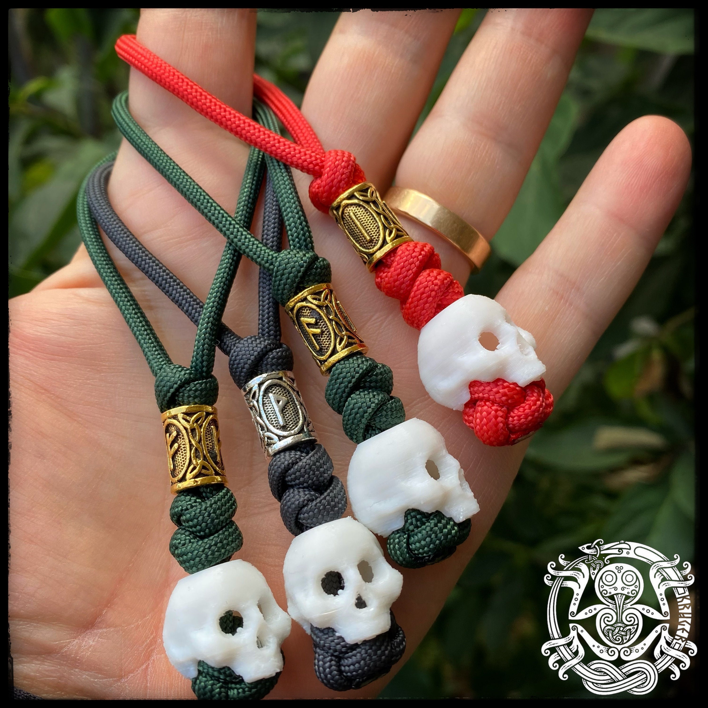Skull lanyard with rune bead