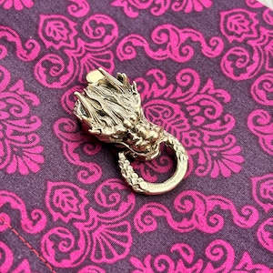 Dragon paracord catapult Shackle