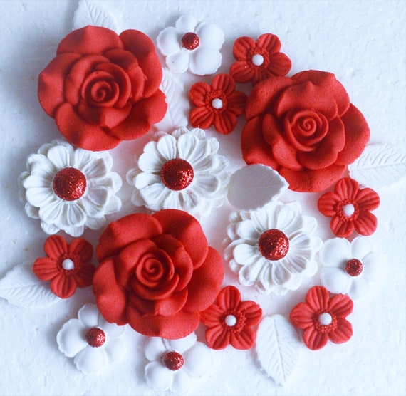 Edible Wedding Cake Flowers. Edible Red and White Bouquet Cake  Toppers.edible Wedding Cake Decorations Toppers. 