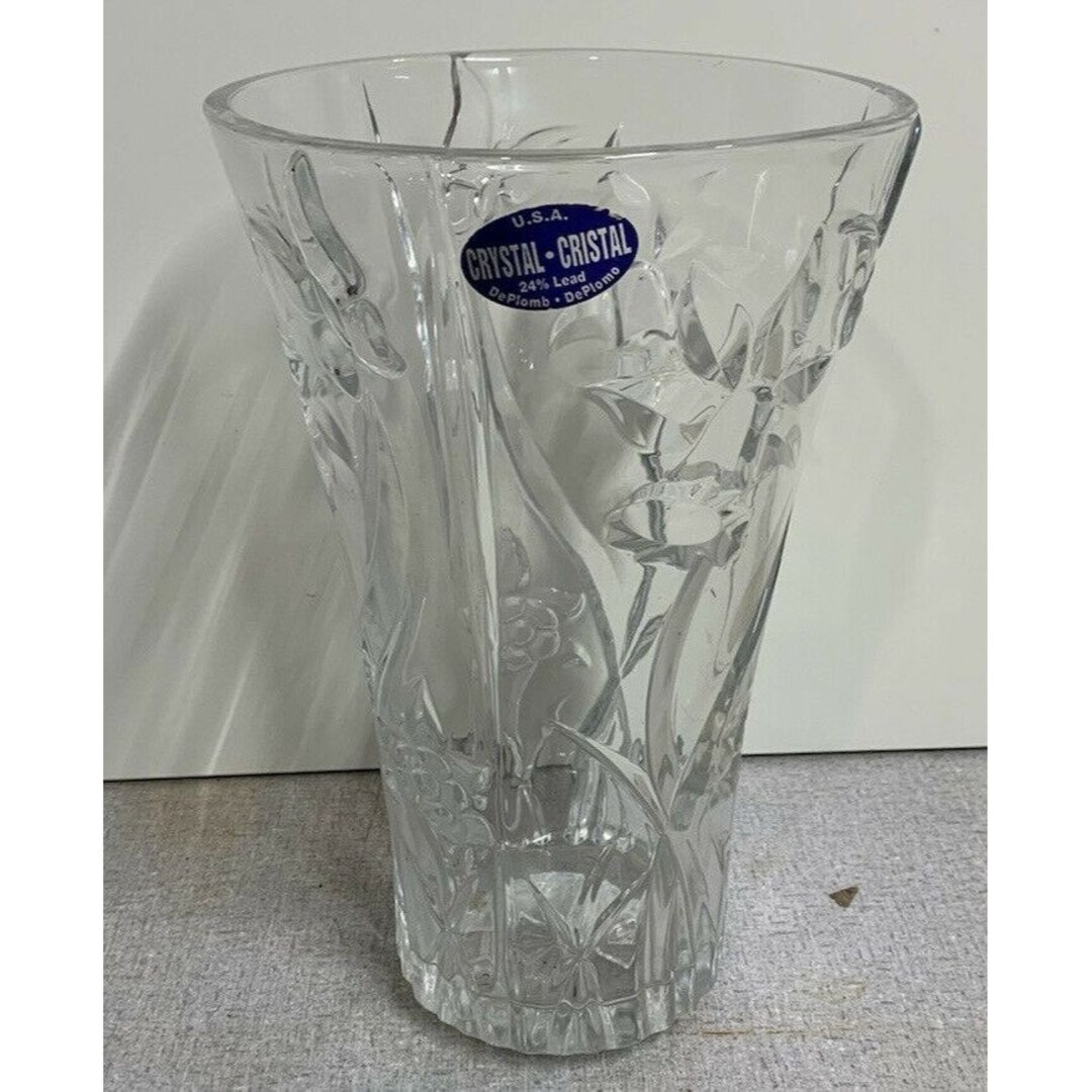 Deplomb 24 Lead Crystal Vase Floral Design 10 3/4 Tall X 6 3/4 Wide