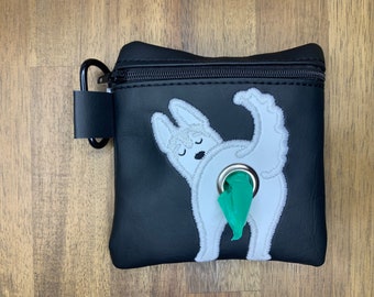White Husky Dog poop bag holder - Pet waste bag dispenser - handmade - free shipping to canada