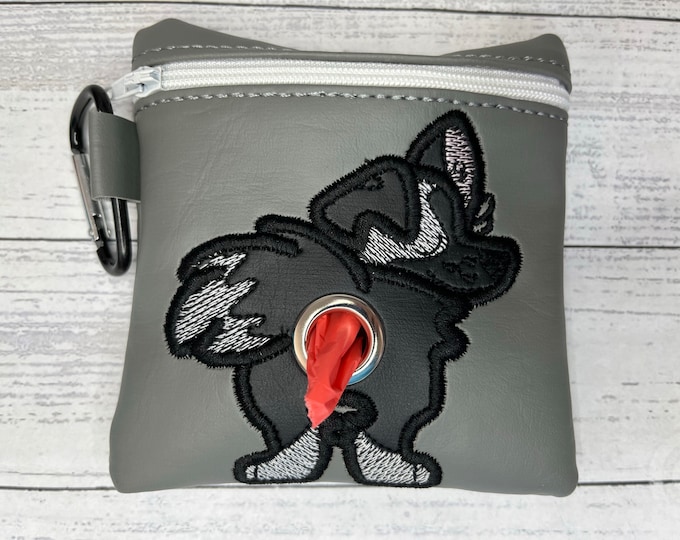 Border collie Dog poop bag holder - Pet waste bag dispenser - handmade - free shipping to canada