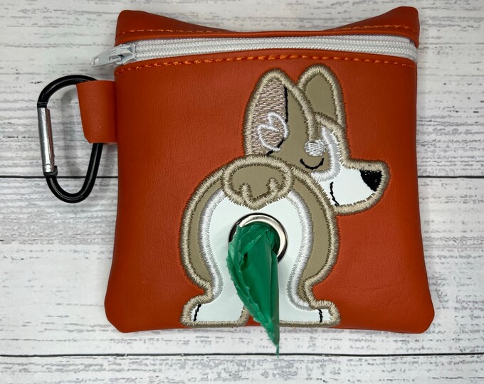 Sheltie corgi mix Dog poop bag holder - beige and white - Pet waste bag dispenser - handmade - free shipping to canada