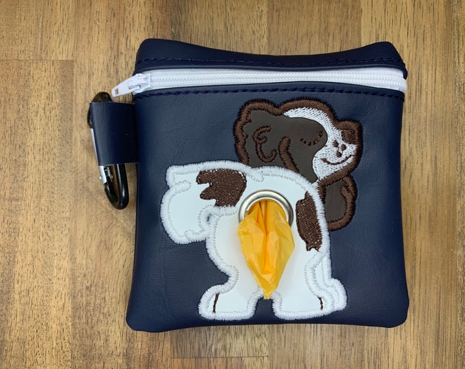 Dark brown English Cocker Spaniel Dog poop bag holder - Pet waste bag dispenser - handmade - free shipping to canada