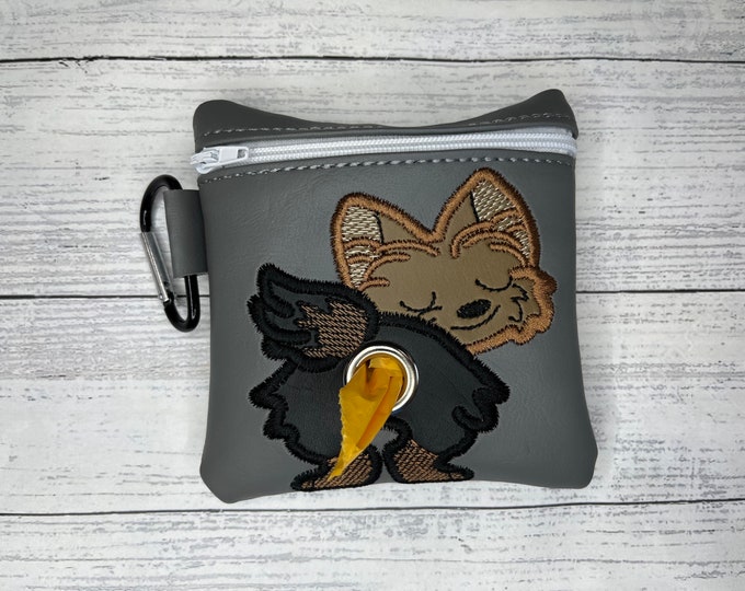 Black and brown Yorkshire-Terrier / Yorkie Dog poop bag holder - Pet waste bag dispenser - handmade - free shipping to canada