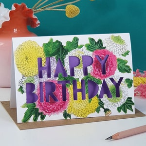 Carte d'anniversaire découpée en papier de fleur de naissance de novembre