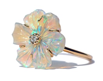 14k Crystal Opal Flower Ring