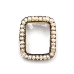 10k Georgian Pearl Locket