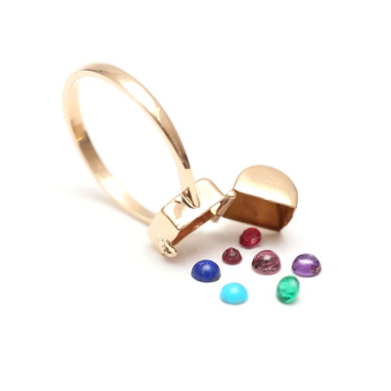 14k Treasure Chest Ring Gem