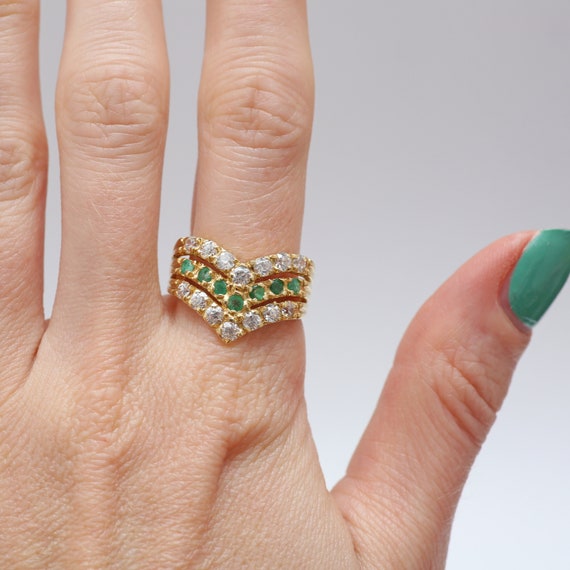 18k Diamond Emerald Chevron Ring - image 5
