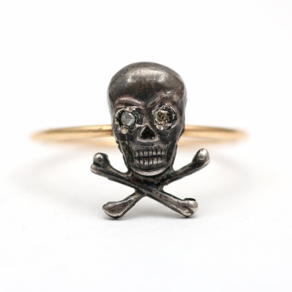 Gold and Sterling Skull Ring - image 1
