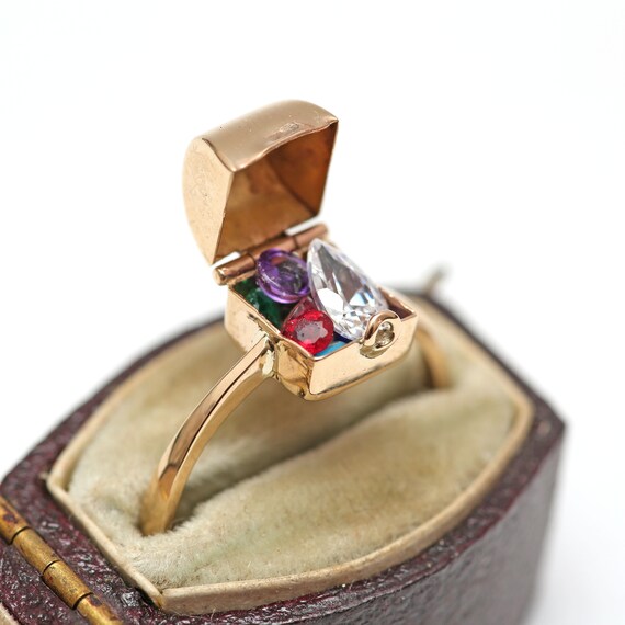 14k Treasure Chest Ring Gem