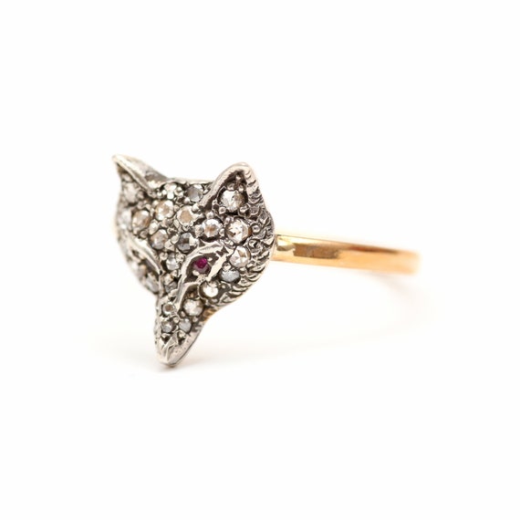 15k Diamond Fox Ring - image 4