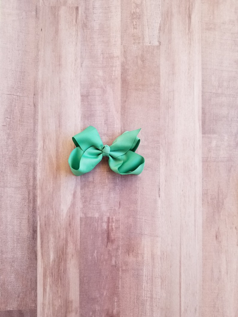 Green Hair Bow/ 4 Inch/ 62 Colors/ Grosgrain Bow Clips Etsy