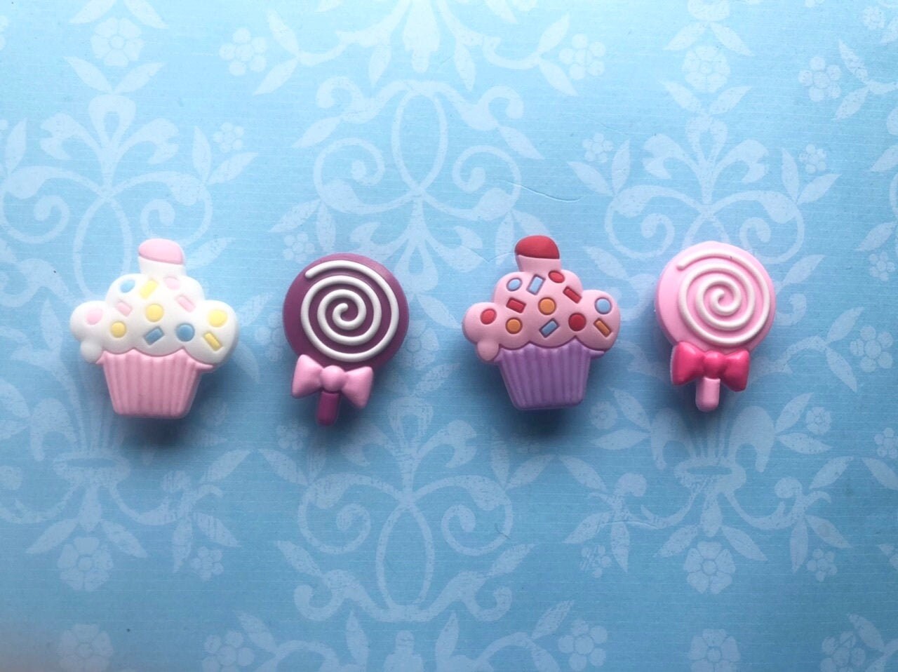 cupcake jibbitz