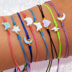 Bracelet d'amitié opale - joli cadeau pour un ami - lune, étoile, éclair, coeur, chat et papillon ! Rétro carte + autocollants !