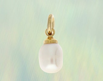 Freshwater Pearl Charm / Pendant, White Pearl & 14K Gold Plating