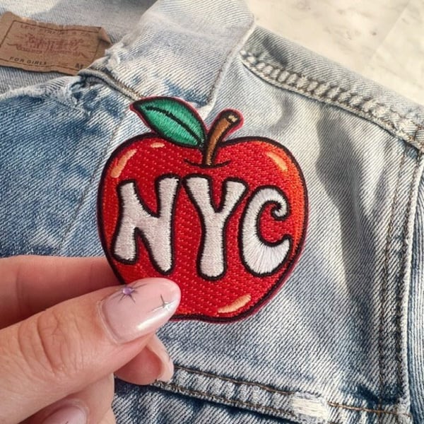 NYC Big Apple Patch - Embroidered Iron On Patches for Jackets - New York City Travel Souvenir Patch - Cute Gifts - Stocking Stuffers