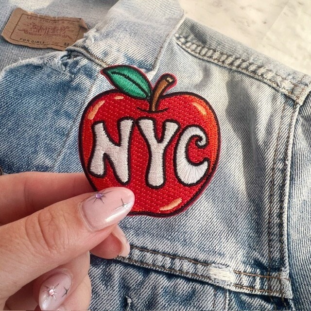 NYC Big Apple Patch - Embroidered Iron On Patches for Jackets - New York City Travel Souvenir Patch - Cute Gifts - Stocking Stuffers