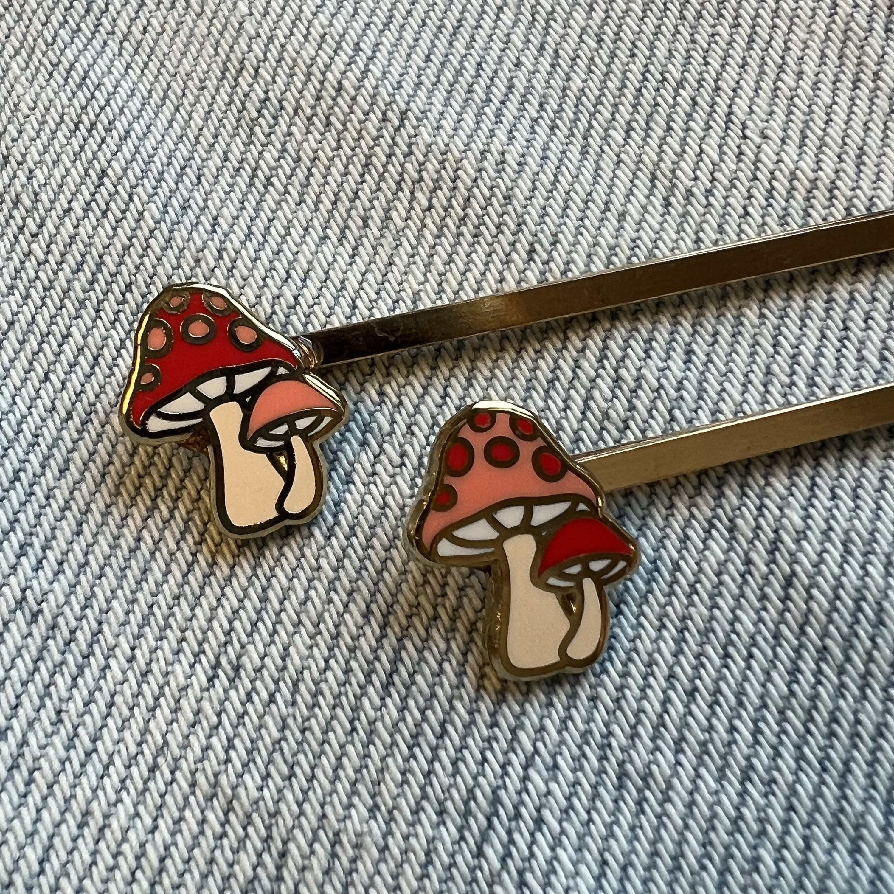 Mushroom Bobby Pins Hair Accessories Cute Hair Pins Barrettes Cottagecore  Aesthetic Red, Peach, Tan & Gold Wildflower Co -  Norway