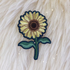 Sunflower Patch - Botanical Cottagecore Iron On Patch - Embroidered Patches - Flower VSCO - Wildflower + Co. DIY