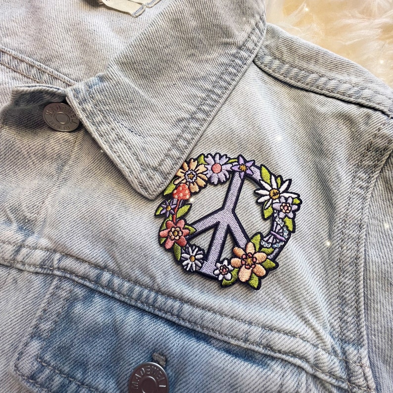 Peace Sign Floral Patch Peace Sign Patch Flower Power Hippie Retro Embroidery Iron On Embroidered Patches for Jackets Cottagecore image 3