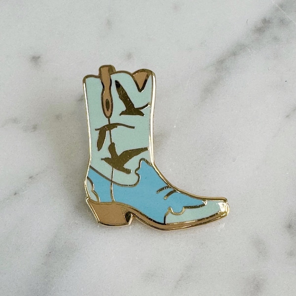 Coastal Cowgirl Boot Pin - Cowboy Boot Pin - Sky Blue Seagulls & Gold -  Enamel Pins - 1989 Swifties Cute gifts - Wildflower + Co.