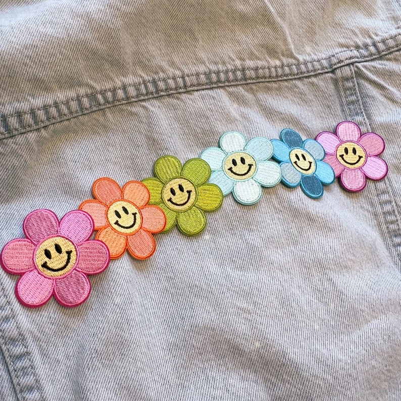Smiley Daisy Patch Embroidered Patches for Jackets Positivity Optimism & Good Vibes Retro Flower Patches Kidcore Smiley Face Patch image 2
