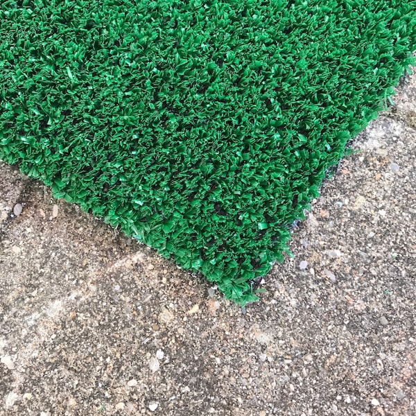 Dollhouse Miniature Faux Grass Artificial Green Turf 1” scale 1:12 Fairy Garden