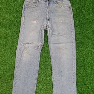 Vintage 90&#39;s LEVIS 505 Faded Distressed Levis 505  Made In Usa Levis Light Blue Rusty Stain Ripped Distressed Size 34X29 Jeans L0157