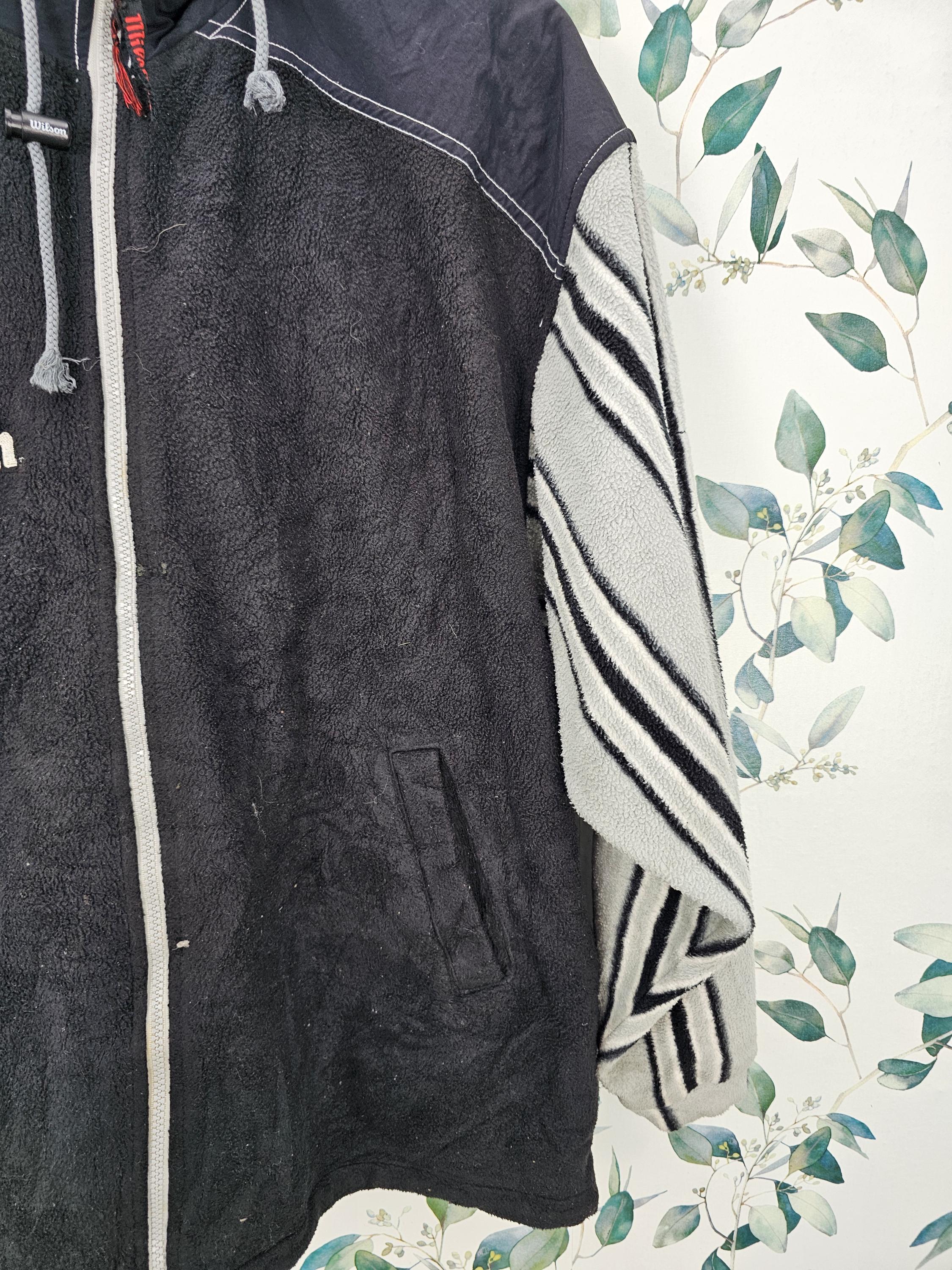 Vintage 90's WILSON Jacket Wilson Spellout Big Logo Embroider