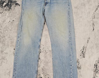 Vintage jaren 90 LEVIS 501 zonvervaagde blauwe jeans met vlekken Levi's 501 lichtblauwe roestige jeans gemaakt in de VS L0568 maat 31 x 32