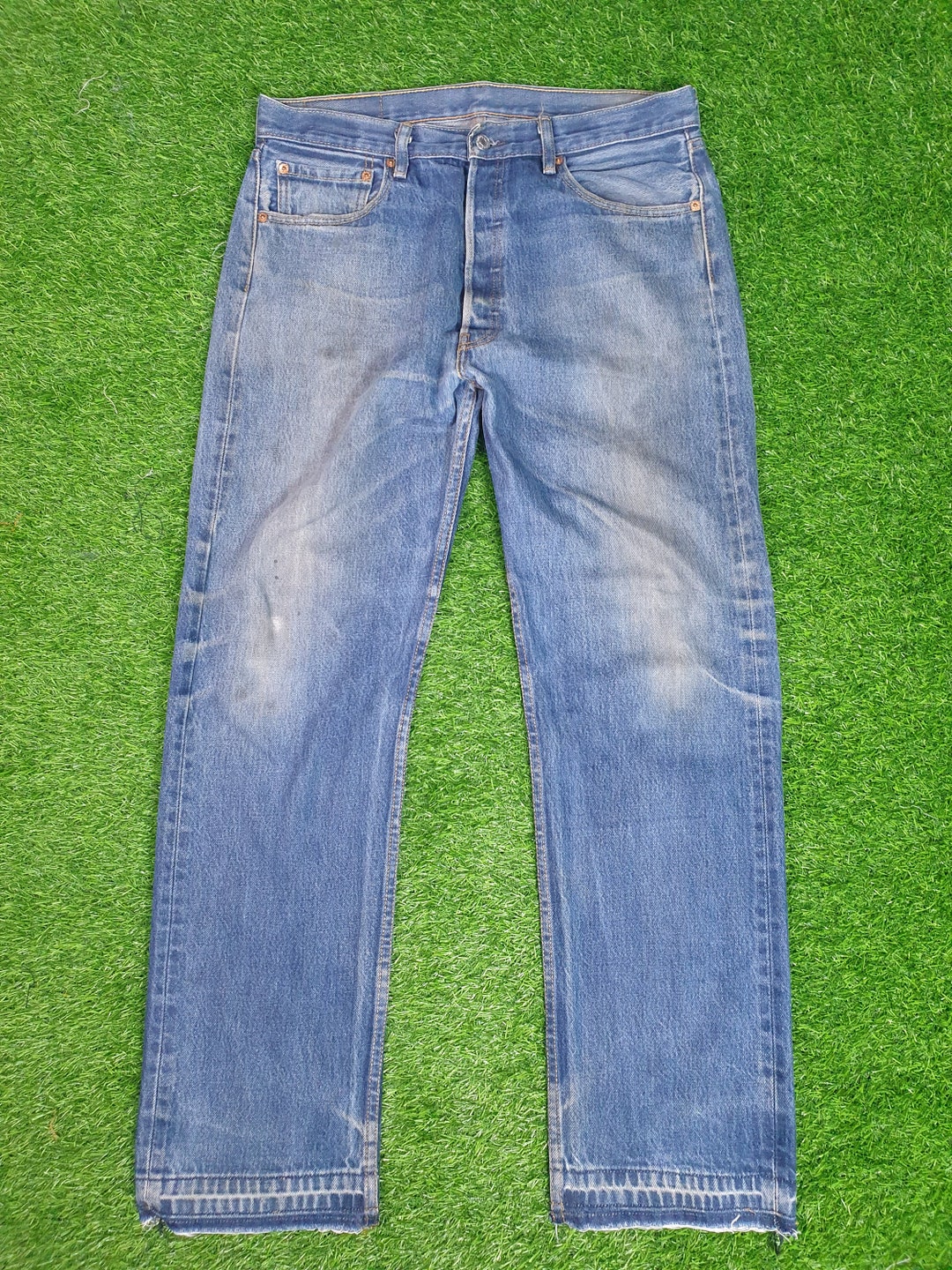 Vintage Levi’s 501 Sun Faded Medium Wash Ripped Levis 501 Blue Jeans ...