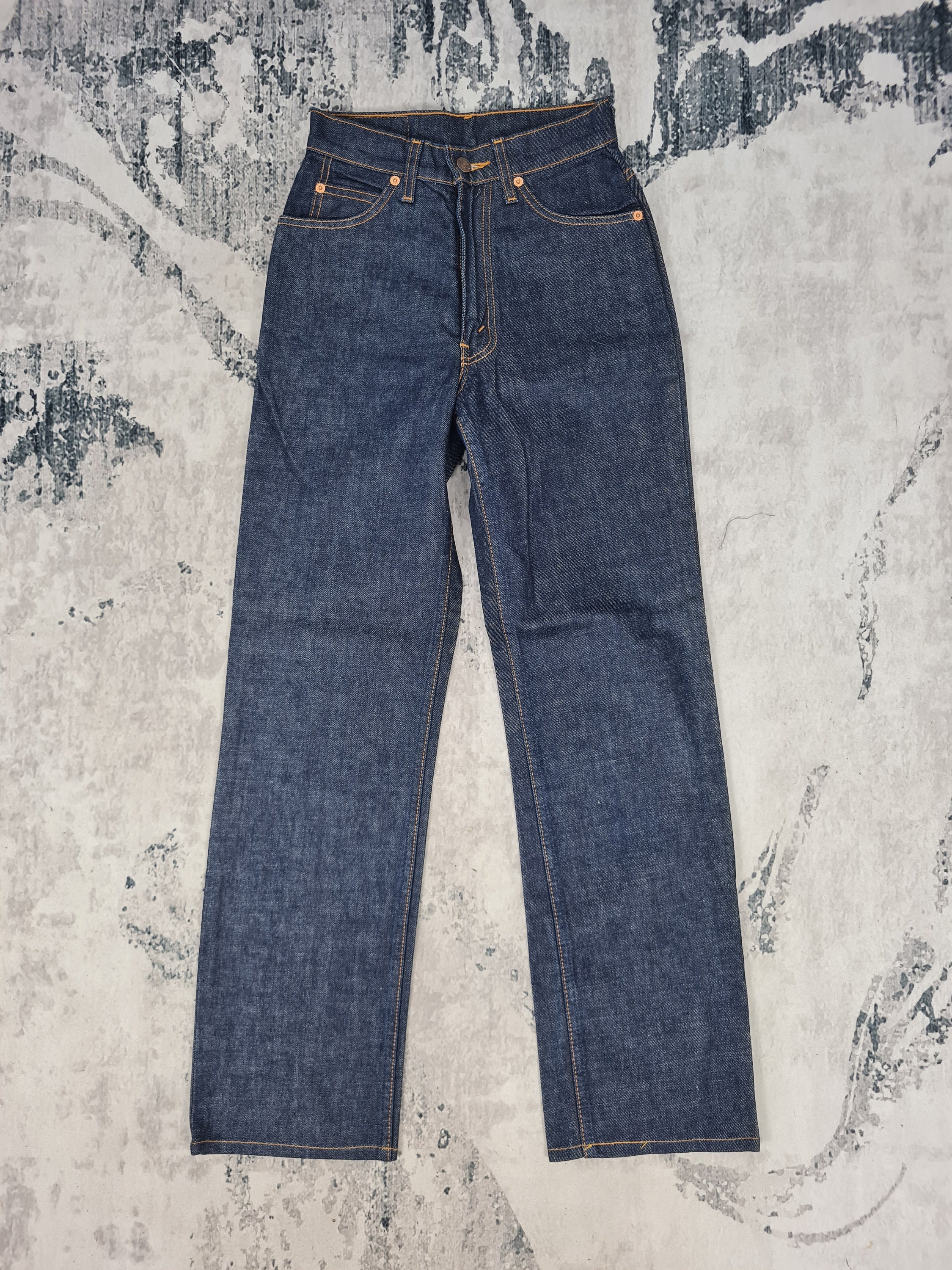 ヴィンテージ 90 年代 LEVIS 855 ハイライズ ダークブルー ジーンズ