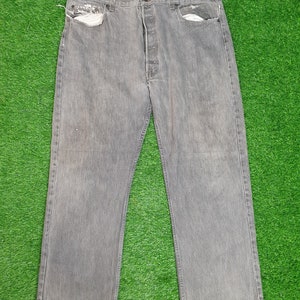 Vintage 90s Levi’s 501 Light Wash Faded Distressed Levis 501 Light Jeans Levis Faded Grunge Pant Size 39X29.5 Made In Usa Jeans L0058