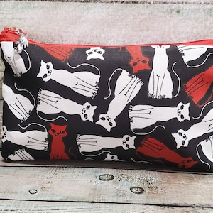 Cat Zipper Pouch, Cosmetic Bag, Small Storage Case, Cloth Zip Pouch, Cats, Purse Storage, Make Up Bag, Black Cat, Coin Pouch, 8&quot; x 4 1/2&quot;