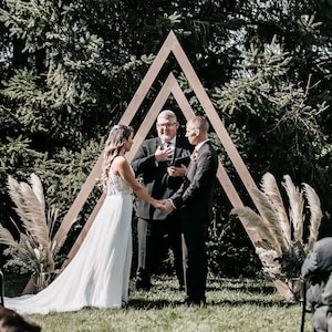 Triangle Wedding Arch DIY Plans | Build your own ceremony arch for your wedding. Wedding decor. Wedding arbor. Mountain Wedding.