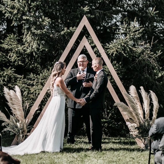 Triangle wedding arch deals
