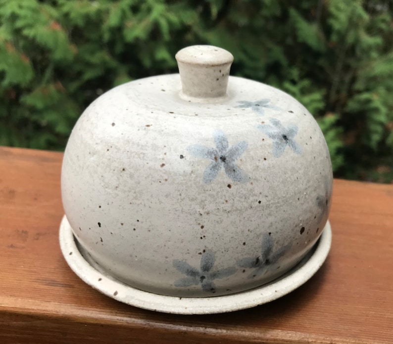 Ceramic Container with lid, Butter dish, Onion keeper, Avocado keeper, pottery container, pottery, ceramic container, pottery butter bowl image 9