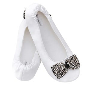 Bridesmaids gift | Bridal party gift | Bridesmaid slippers | Proposal box item | Reception shoes for wedding | Comfortable dancing shoes
